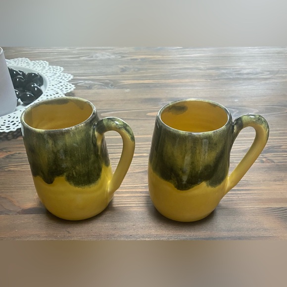 Vtg INEKE Drip Pottery Glaze BC Canada Green Yellow  2 Coffee Cups -Set - Picture 2 of 5